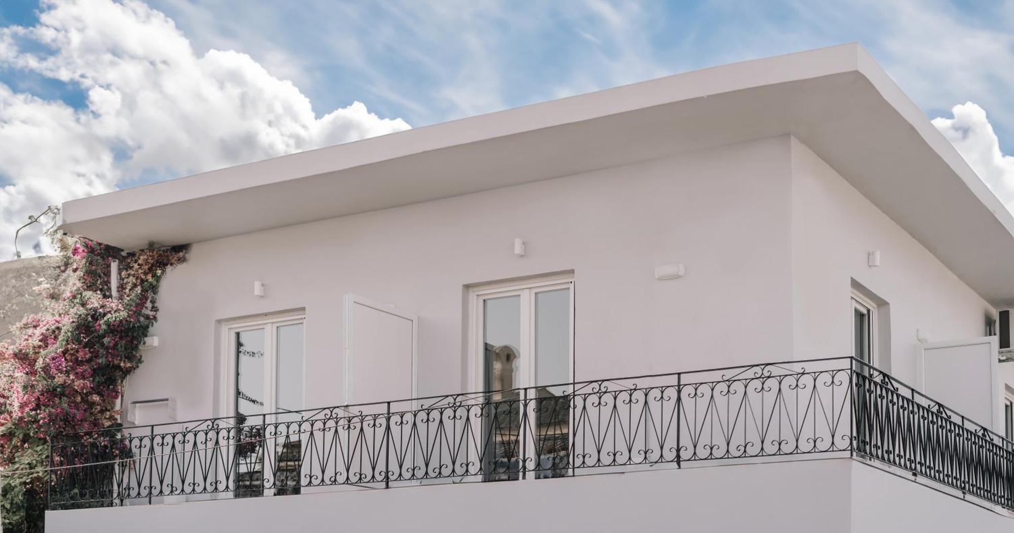 Sea Sailing Apartments Kontokali Exterior photo